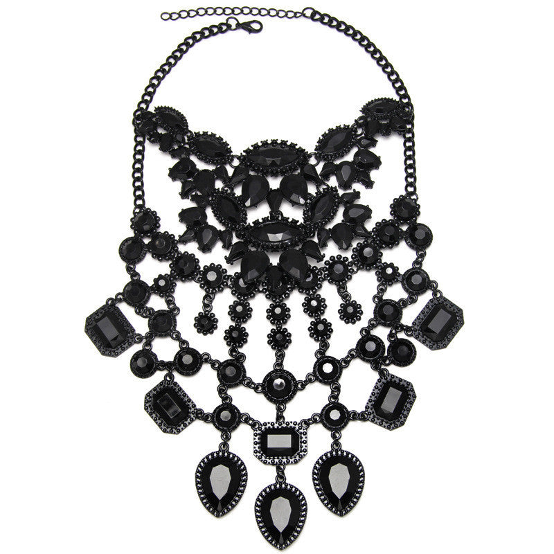 Well Crafted Jet Stone Necklace