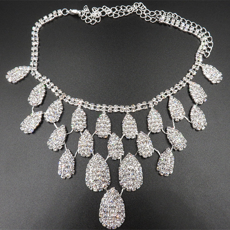 Youbuyforme Silver Crystal Teardrop Necklace with Sparkling Stones for Elegant Accessories