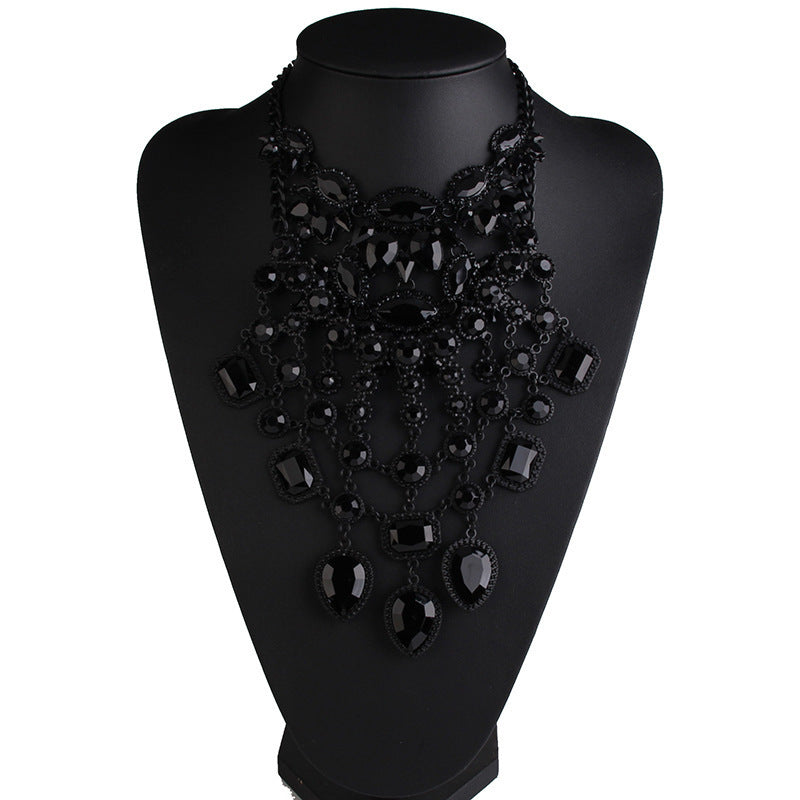 Well Crafted Jet Stone Necklace