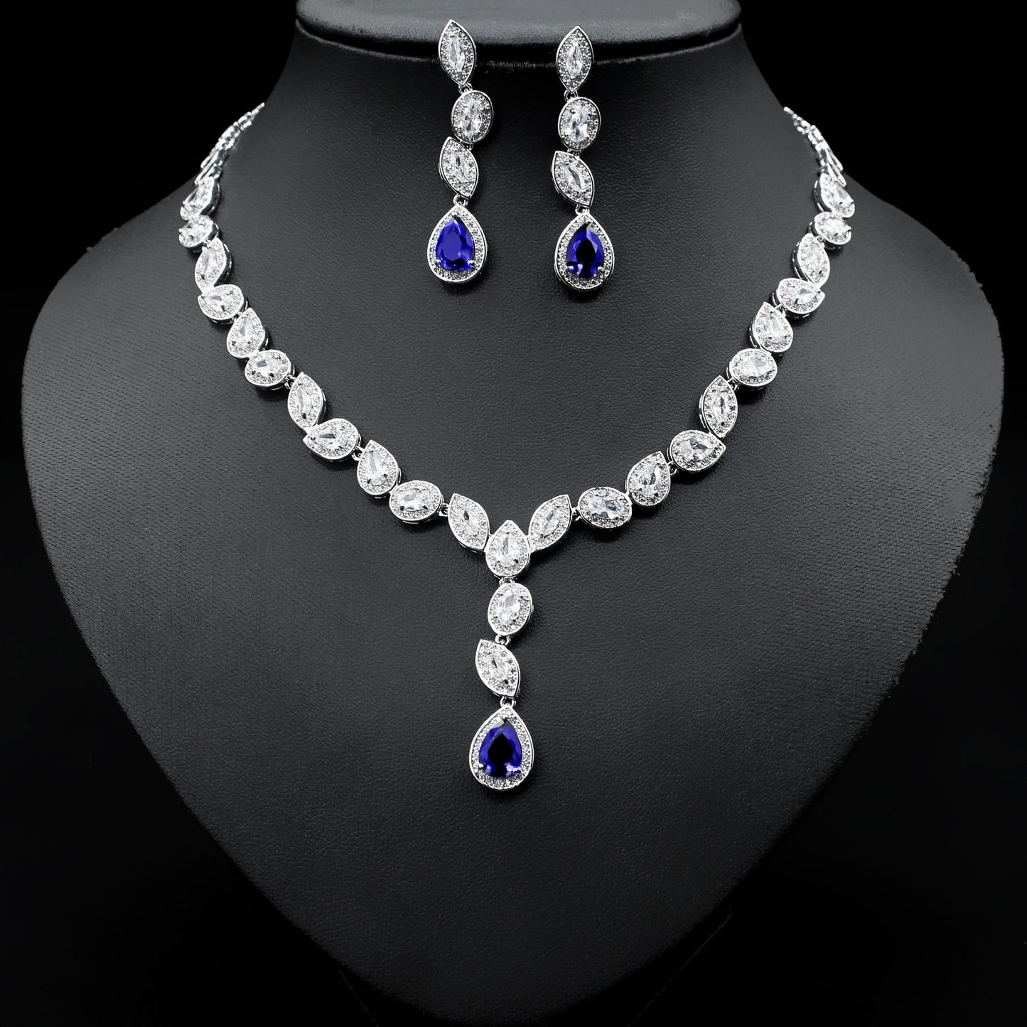 Zircon Luxury Three-piece Set