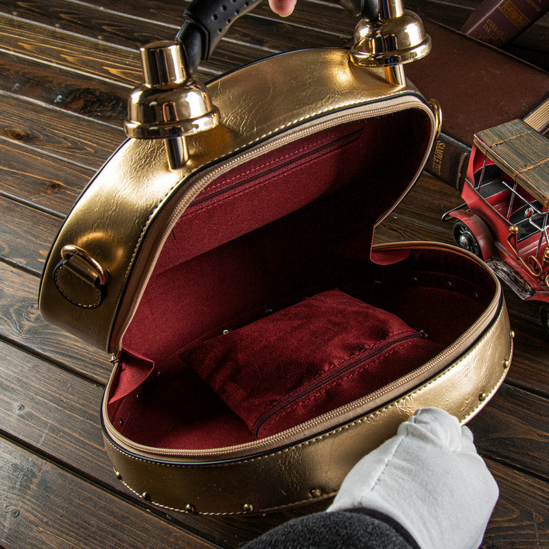 Hand-carrying Clock Style Clutch